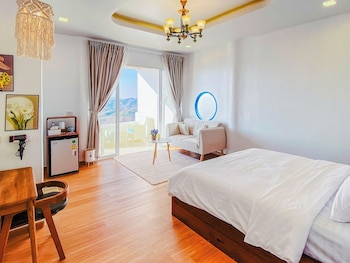 nontawa villa doichang