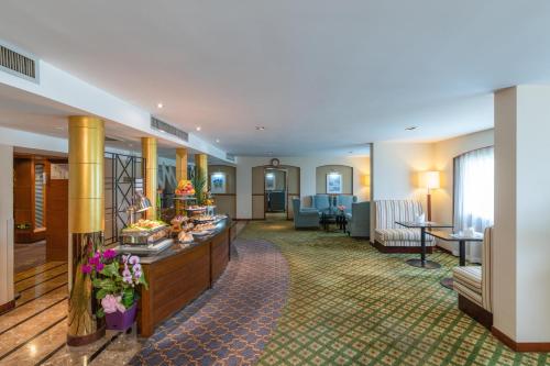 metropark lido hotel beijing