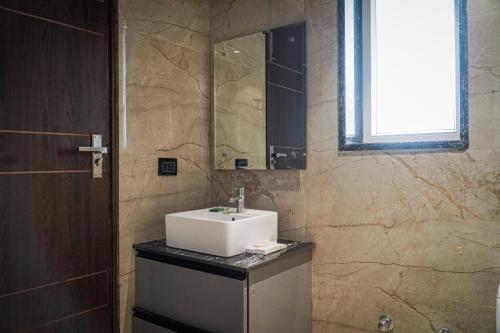 leaf studio hospitalities near medanta