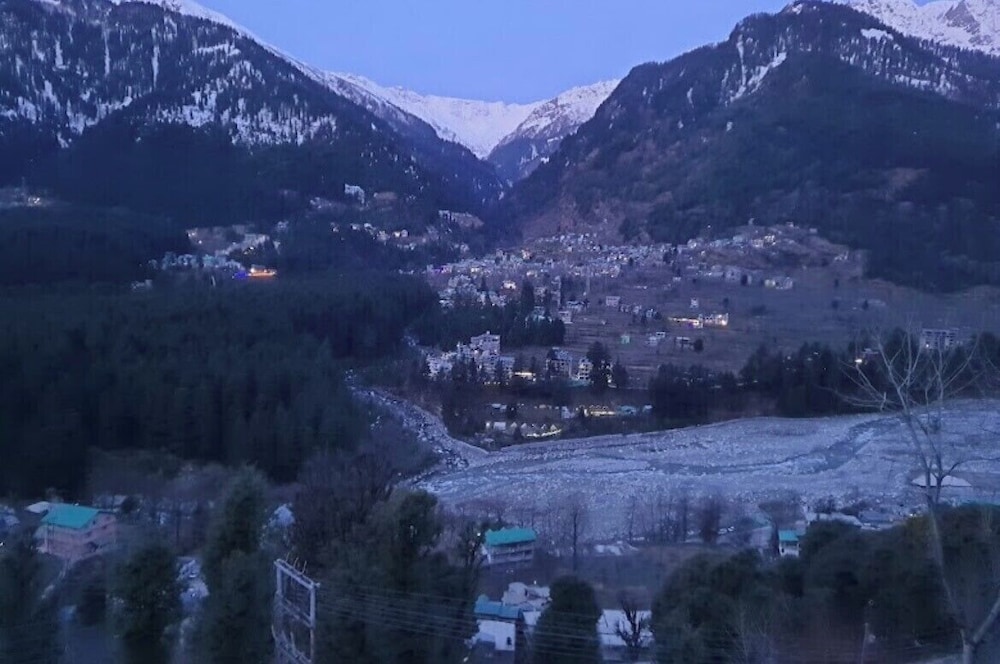 udit regency by west western kasol