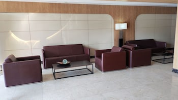 Mera Suite,,0 star