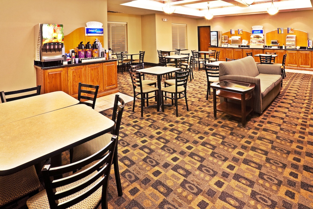 route 66 lnn and suites