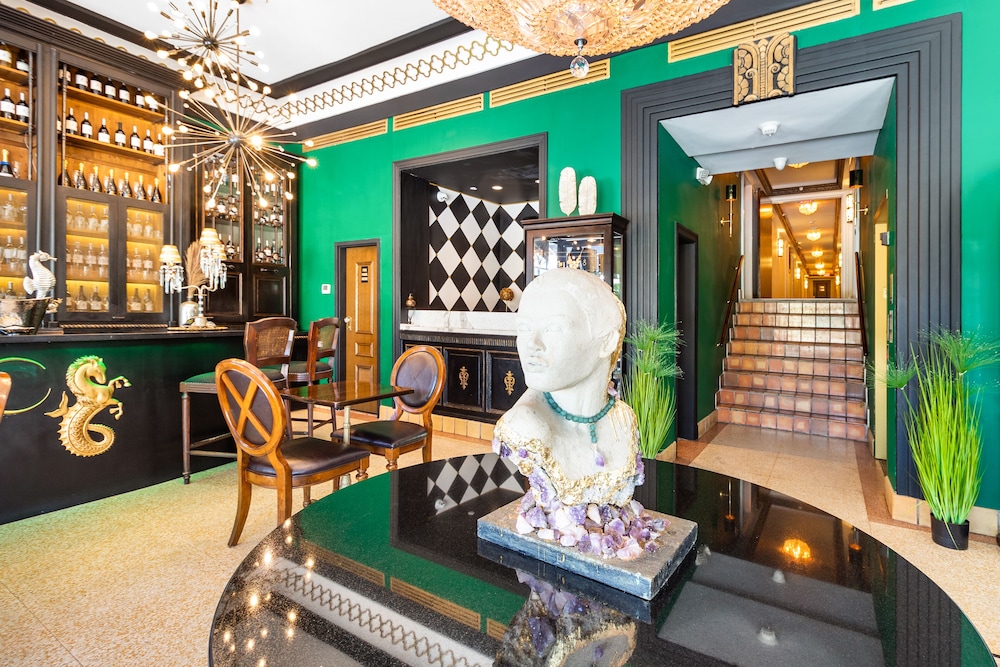 cavalier hotel south beach