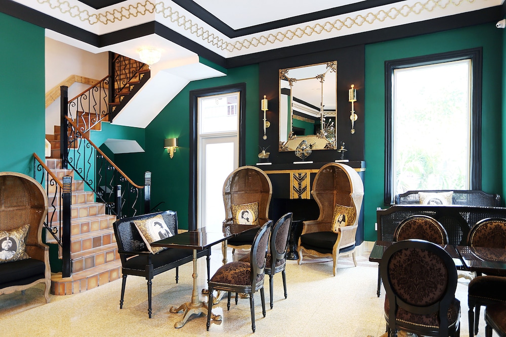 cavalier hotel south beach