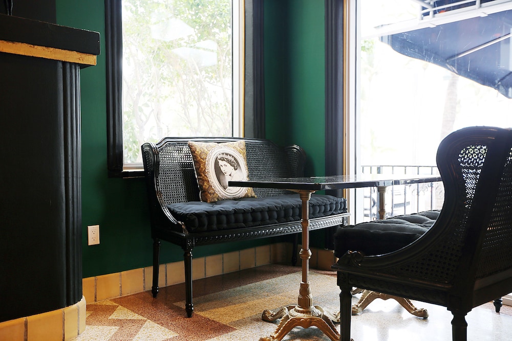 cavalier hotel south beach