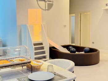 Mira Maya Villa Nakornnayok,,3 star