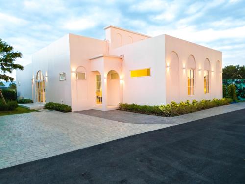 mira maya villa nakornnayok