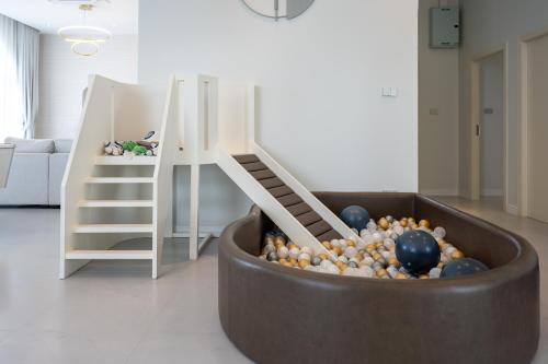 mira maya villa nakornnayok