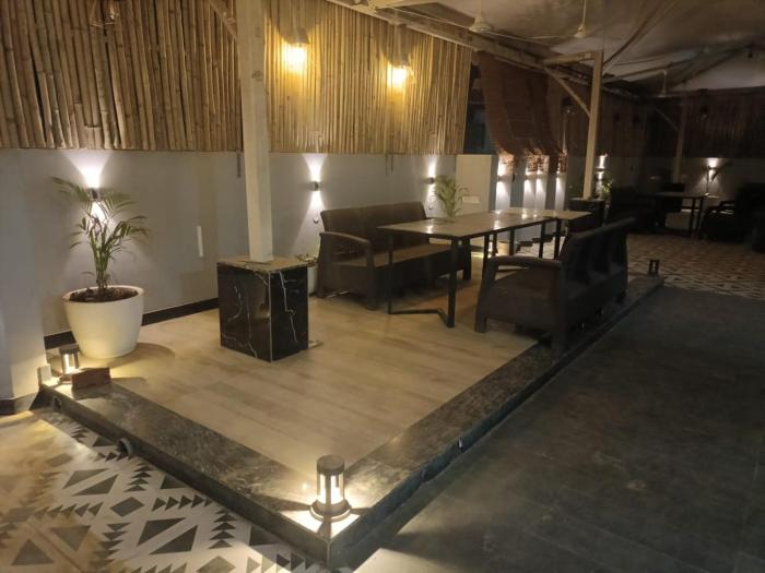 hotel satyawati signature