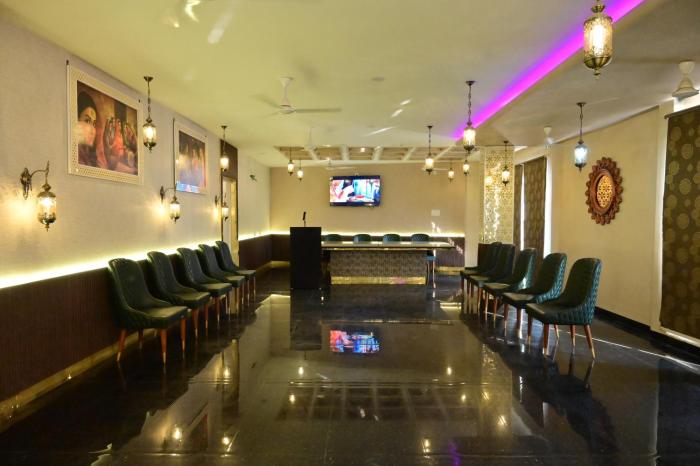 hotel satyawati signature