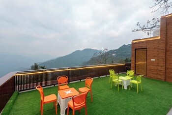 mountain villa mussoorie