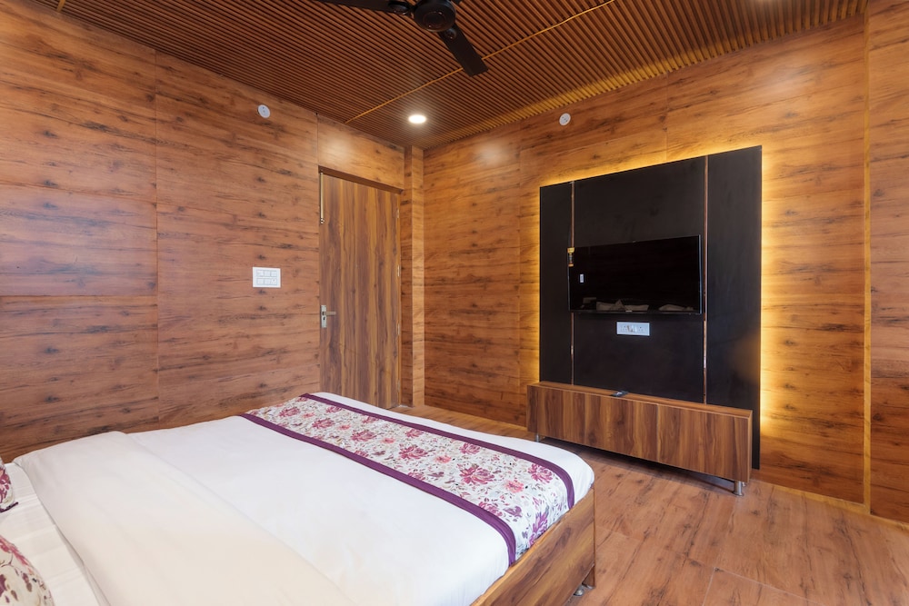 mountain villa mussoorie