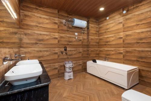 mountain villa mussoorie