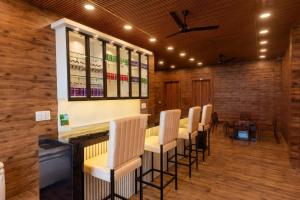 mountain villa mussoorie