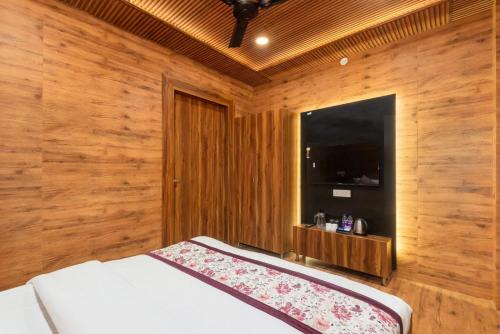 mountain villa mussoorie