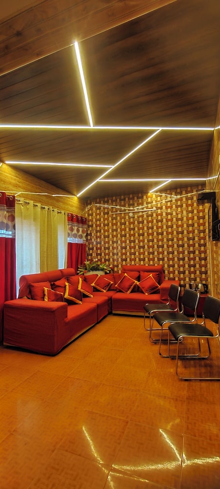 mist cottage and home stay