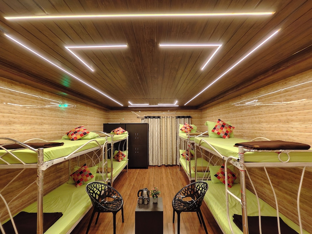 mist cottage and home stay