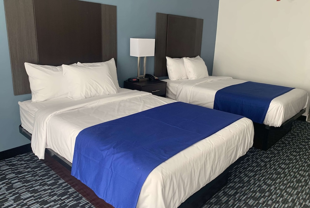 university inn and suites