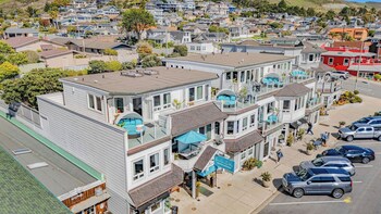 cayucos