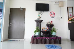 hotel shri putiri