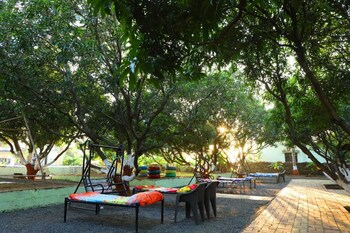 radhe farm 200mtr from devaliya park