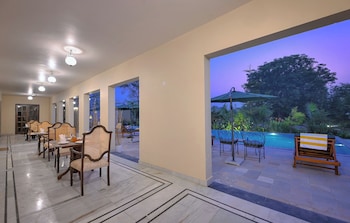 singhvilas ranthambore by leisure hotels