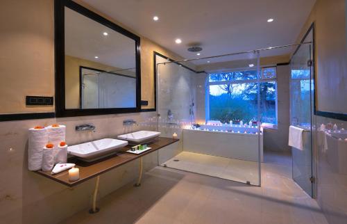 singhvilas ranthambore by leisure hotels