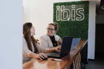 Ibis Puerto San Martin,,2 star