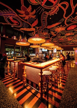 mama shelter singapore