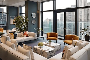 One-Bedroom Balcony Apartment City View,,4 star