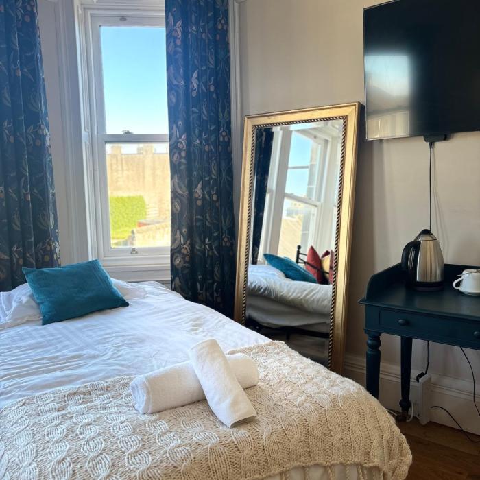 no 1 high street boutique rooms