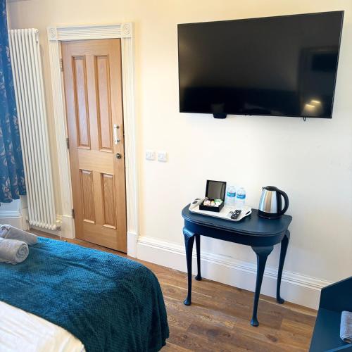 no 1 high street boutique rooms