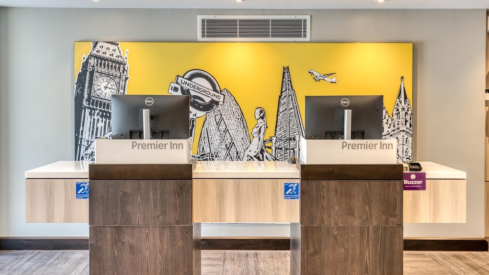 premier inn london paddington paddington station