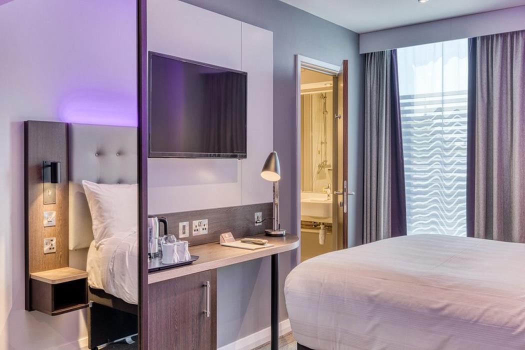 premier inn london paddington paddington station