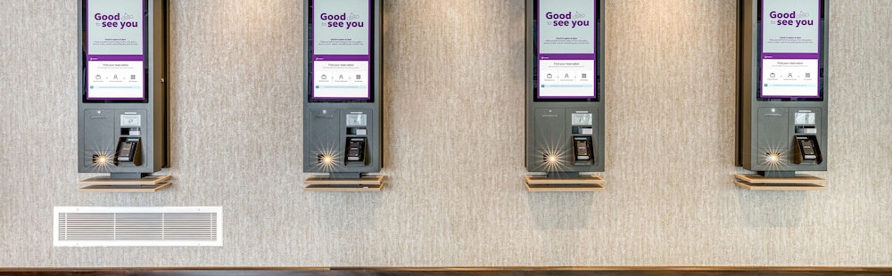 premier inn london paddington paddington station