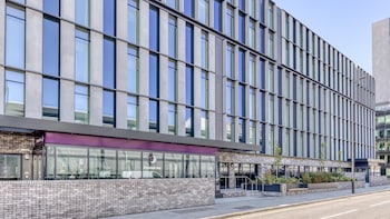 premier inn london paddington paddington station