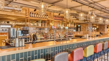 premier inn london paddington paddington station