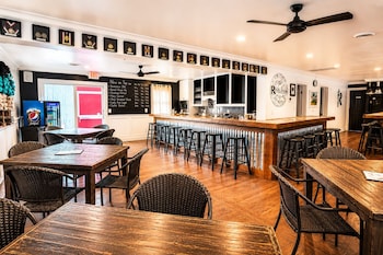 The Waypoint,37239 Rehoboth Ave,2 star