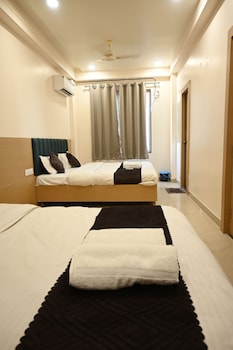 hari niwaas paying guest house