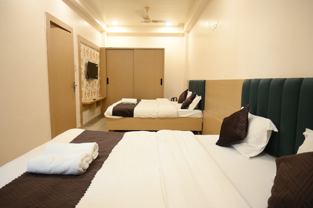 hari niwaas paying guest house