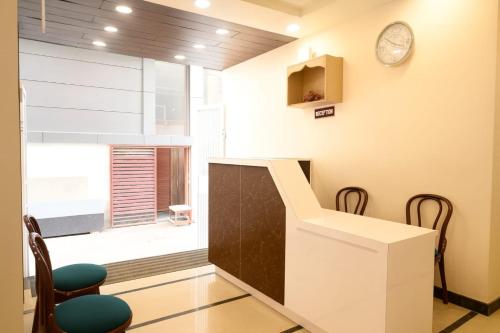 hari niwaas paying guest house