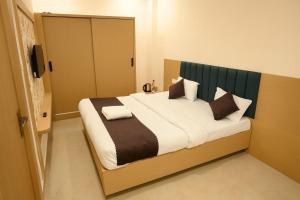 hari niwaas paying guest house