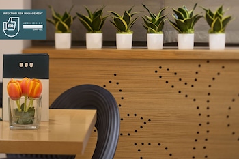 una hotels mediterraneo milano