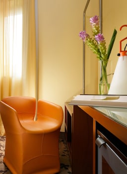 una hotels mediterraneo milano