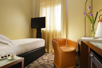 una hotels mediterraneo milano