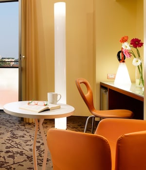 una hotels mediterraneo milano