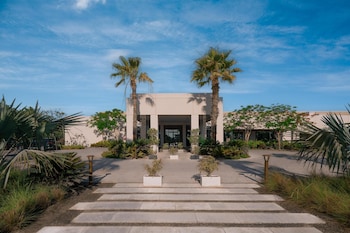 turtle bay hotel
