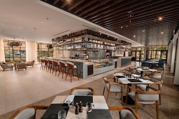 turtle bay hotel