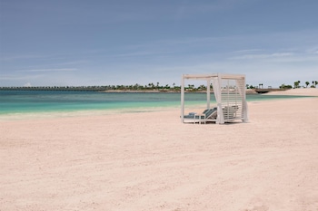 turtle bay hotel