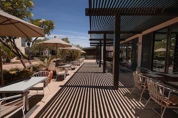 turtle bay hotel